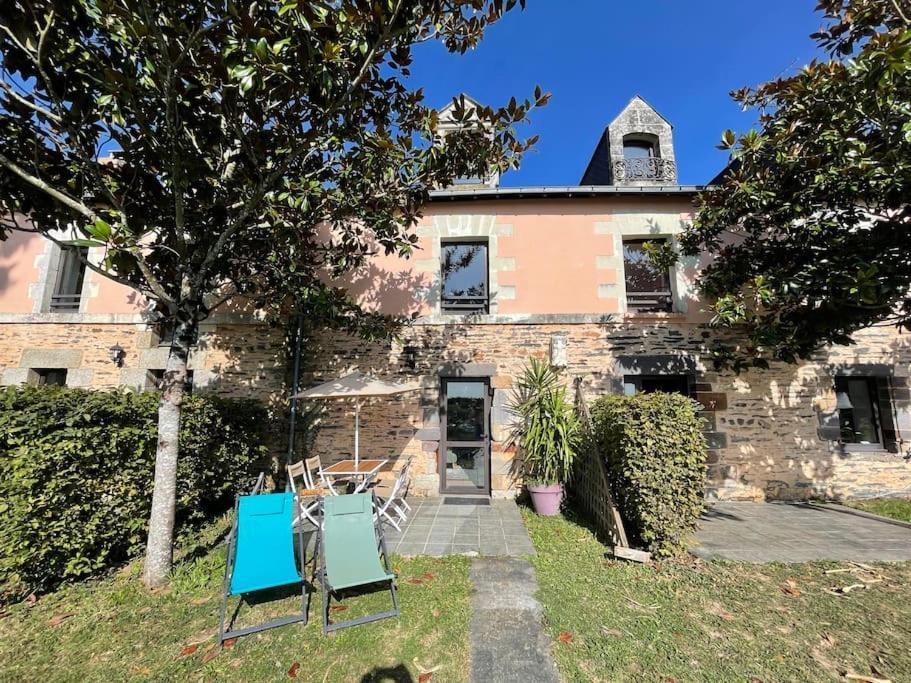 Maison Au Calme Pour 5 Personnes La Chapelle-de-Brain Экстерьер фото