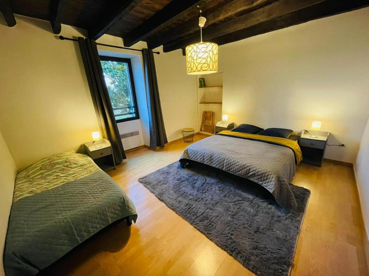 Maison Au Calme Pour 5 Personnes La Chapelle-de-Brain Экстерьер фото