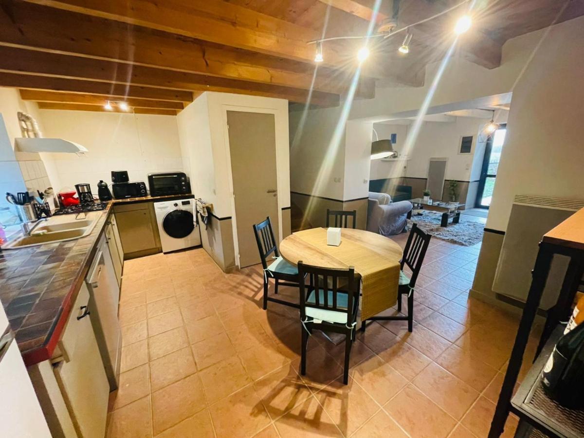 Maison Au Calme Pour 5 Personnes La Chapelle-de-Brain Экстерьер фото